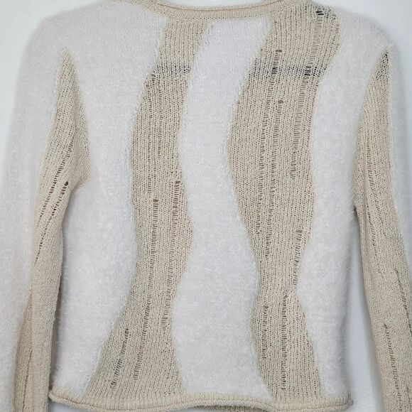 ASOS Knit Sheer Fuzzy Wavy Crop Sweater Size 6 - Picture 8 of 9